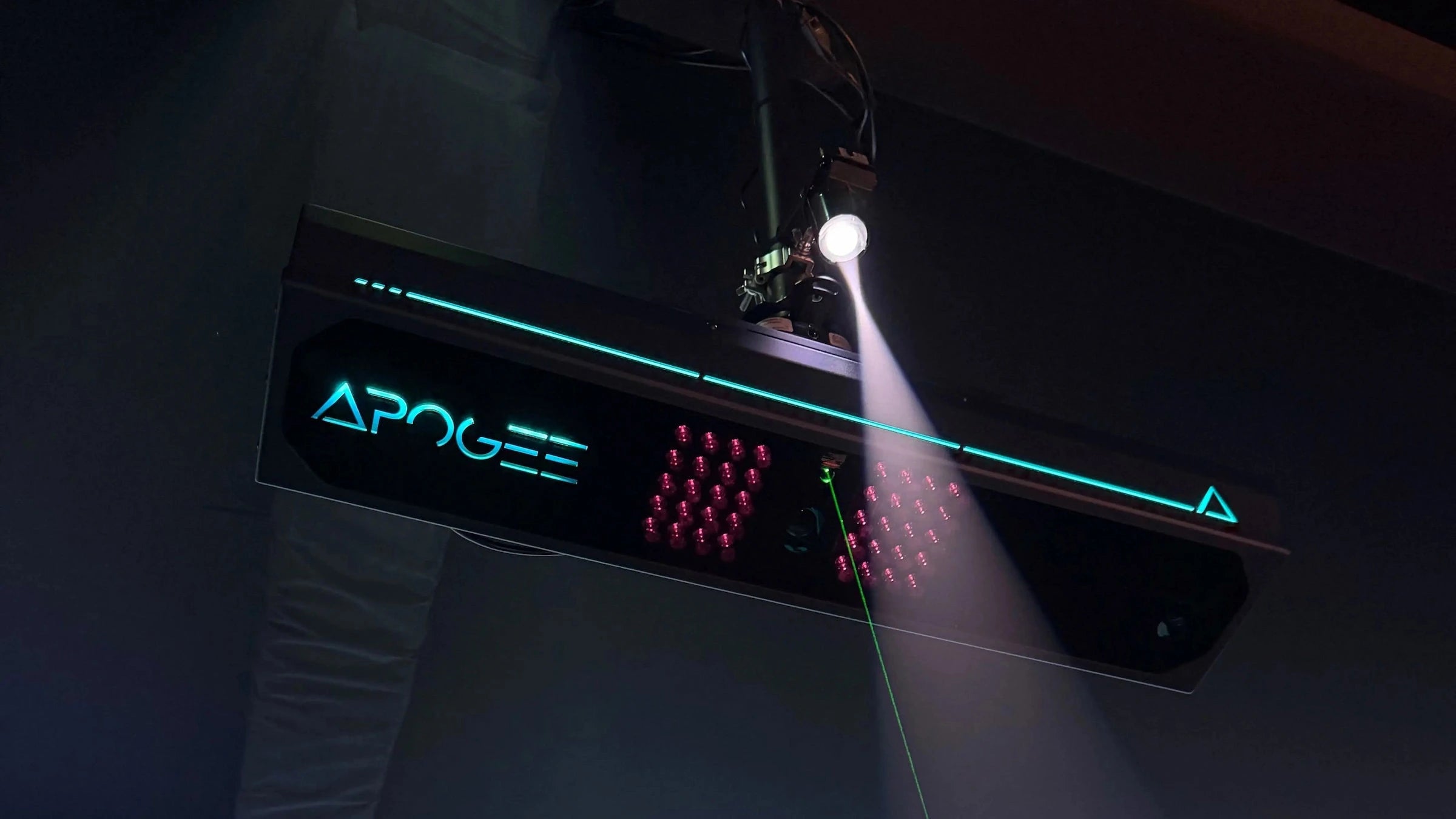 APOGEE by TruGolf Launch Monitor — Ceiling-Mounted, No Marked Balls